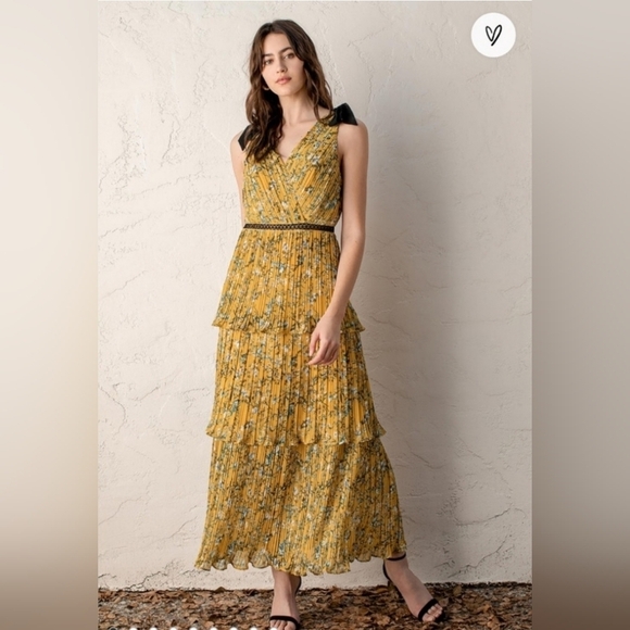 Lulus Such Sophistication Yellow Floral Print Pleated Maxi feminine Dress Size L - Picture 1 of 15